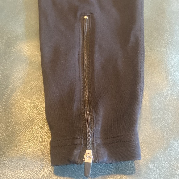 Nike Dri fit joggers - Picture 4 of 8